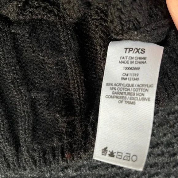 Garage Womens Black Cable Knit Cropped Quarter Zip Sweater Mock Neck Size XS - Picture 4 of 6